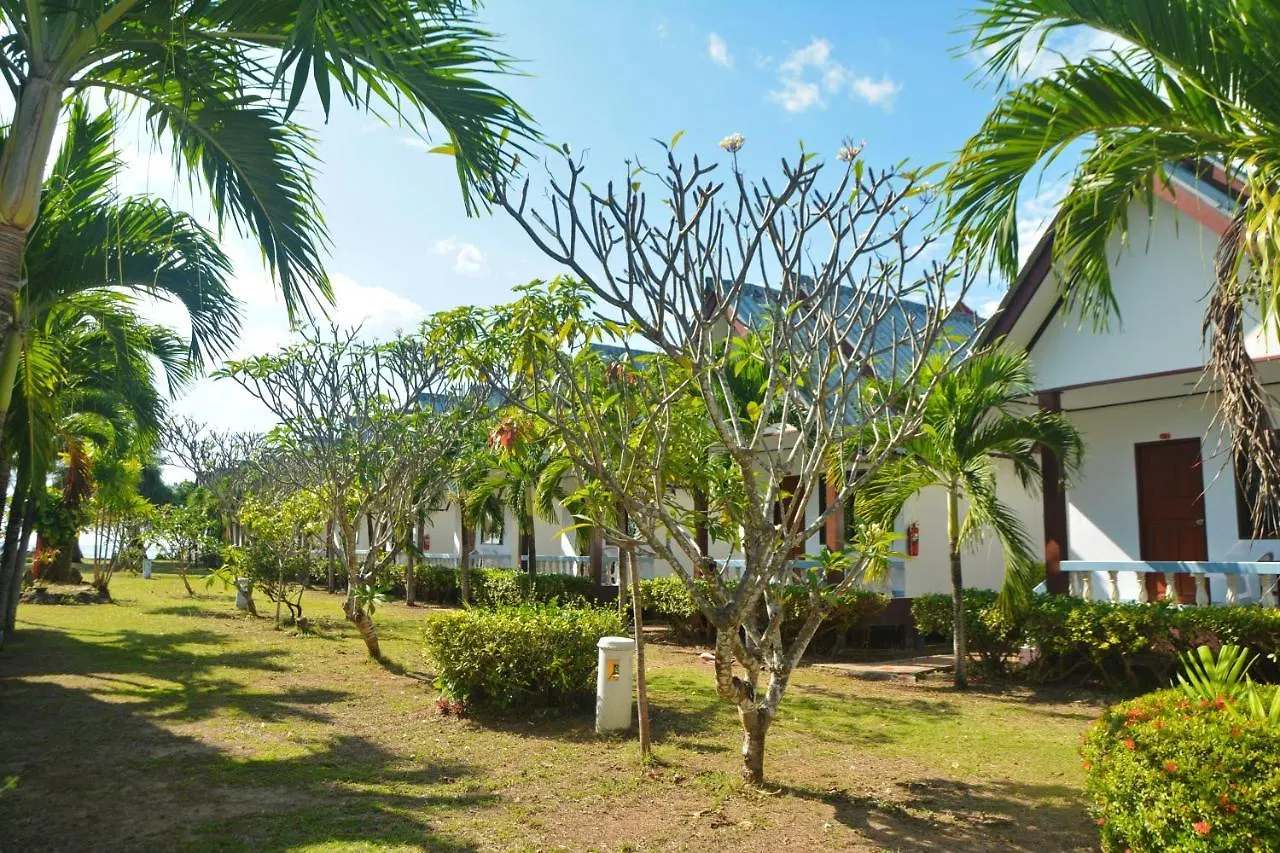 Klongdao Beach Resort Ko Lanta 2*,  Tayland