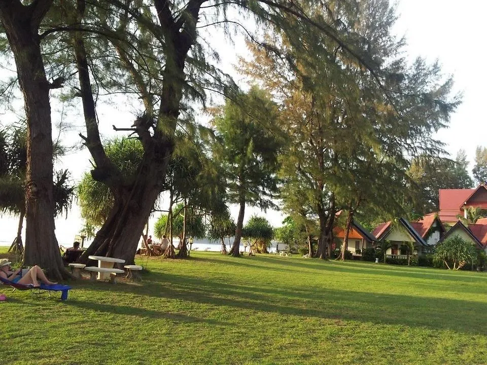Klongdao Beach Resort Ko Lanta